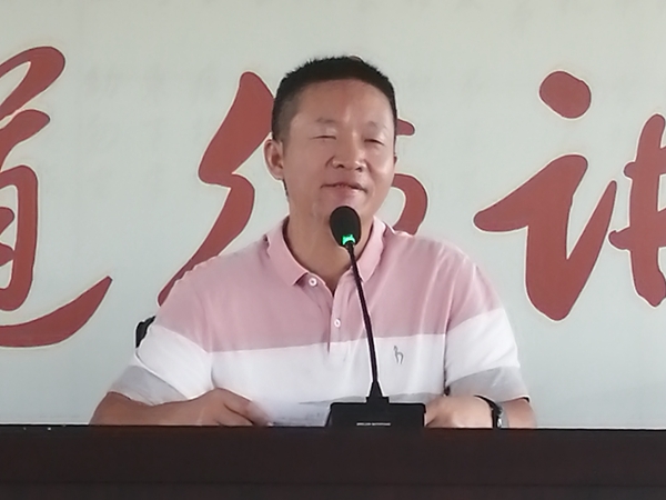 1 校长、书记谢志全做动员讲话.jpg