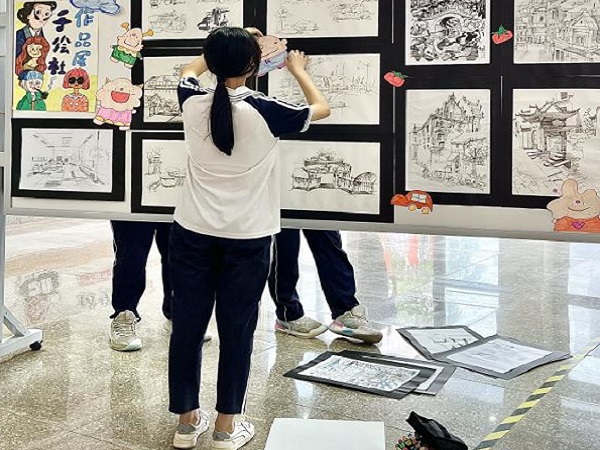 m䡰LĐ۳l<a href=http://www.tjsxht.com/school-390/ target=_blank class=infotextkey>xxdIЌWУ</a>LekƷչ