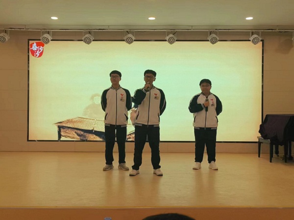 信息部 一等奖 21电子.jpg